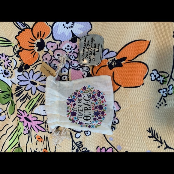 Natural Life Gift Set - Picture 4 of 10